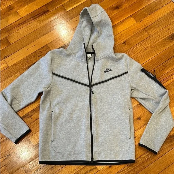 Nike Tech zip up sweater - Picture 5 of 11